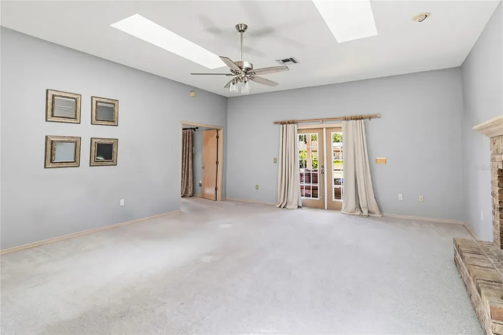 636 Adriane Park Circle Kissimmee FL 34744