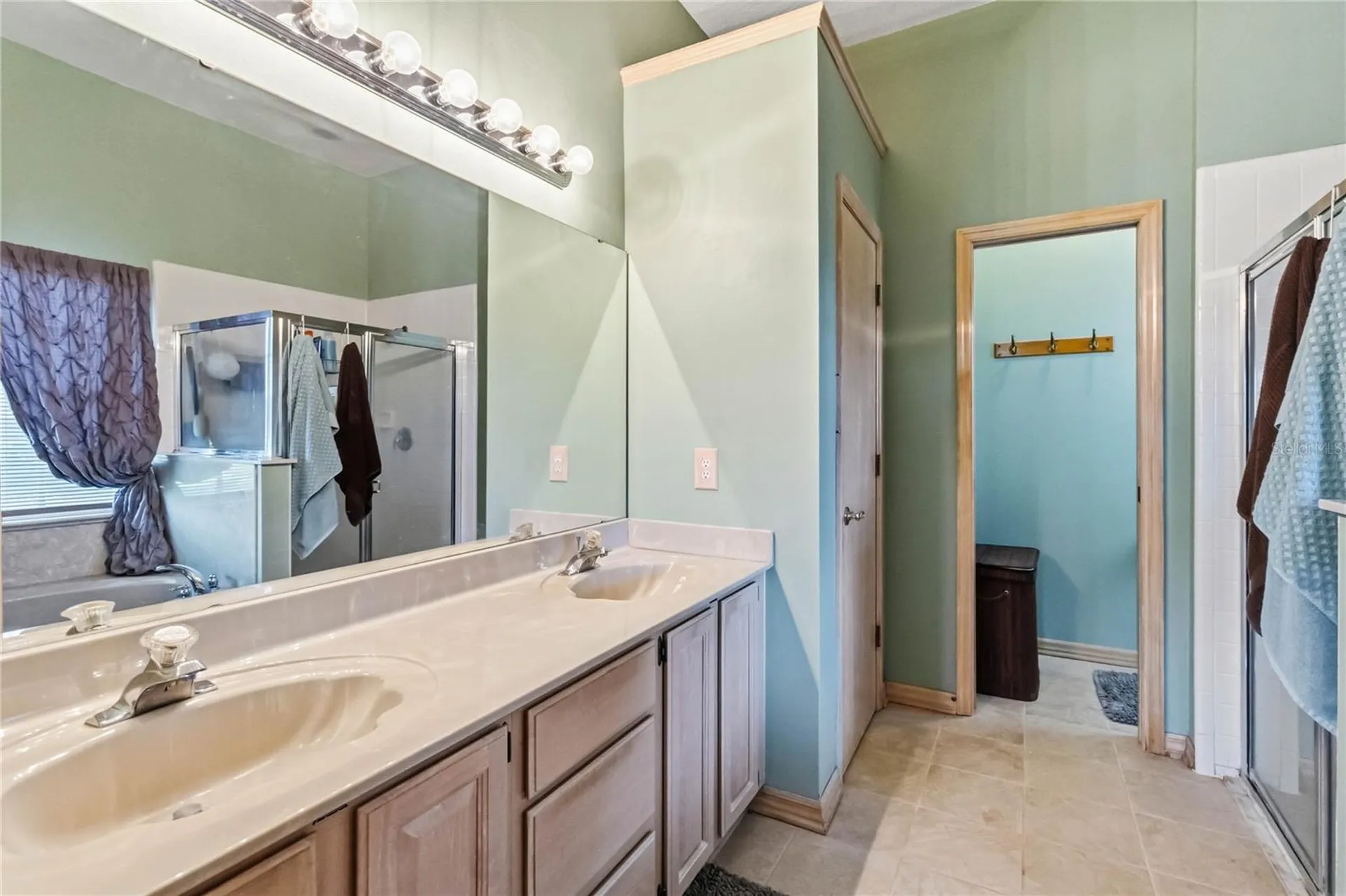 636 Adriane Park Circle Kissimmee FL 34744