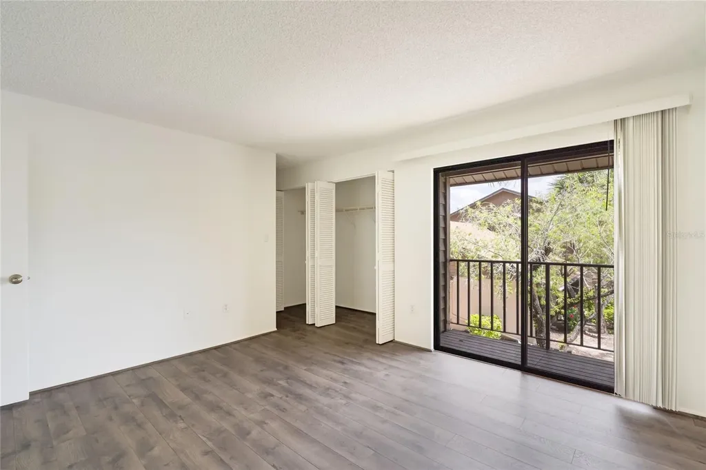 926 Sunridge Drive Sarasota FL 34234