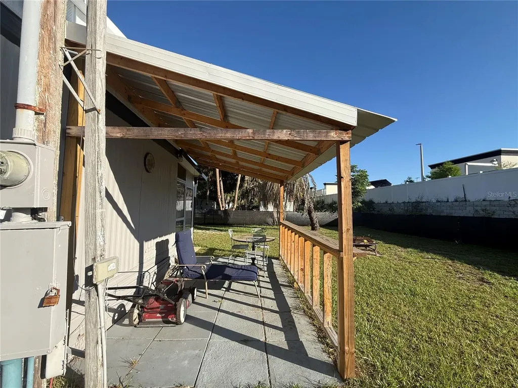 16715 SE 101st Court Road Summerfield FL 34491
