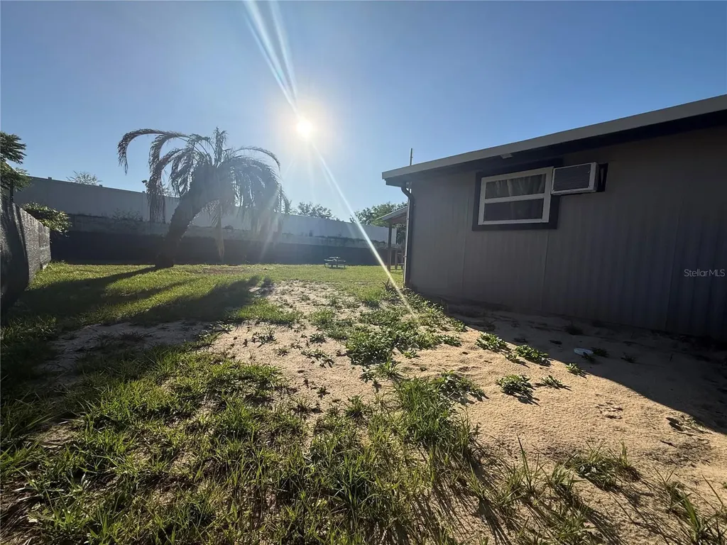 16715 SE 101st Court Road Summerfield FL 34491