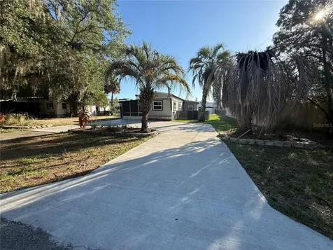 16715 SE 101st Court Road Summerfield FL 34491
