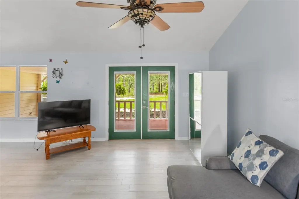 249 Melrose Landing Drive Hawthorne FL 32640