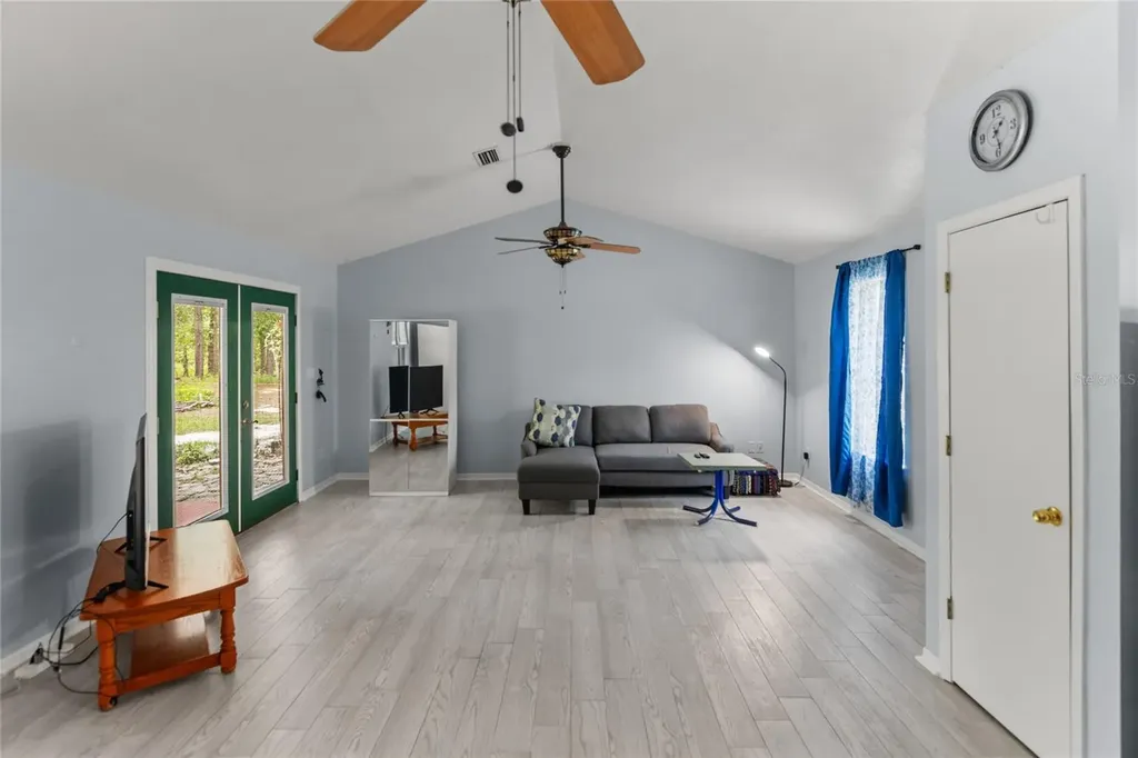 249 Melrose Landing Drive Hawthorne FL 32640