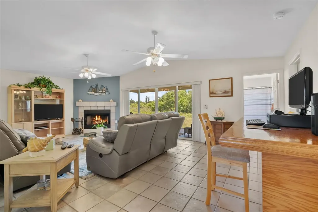 6404 68th Drive E Palmetto FL 34221