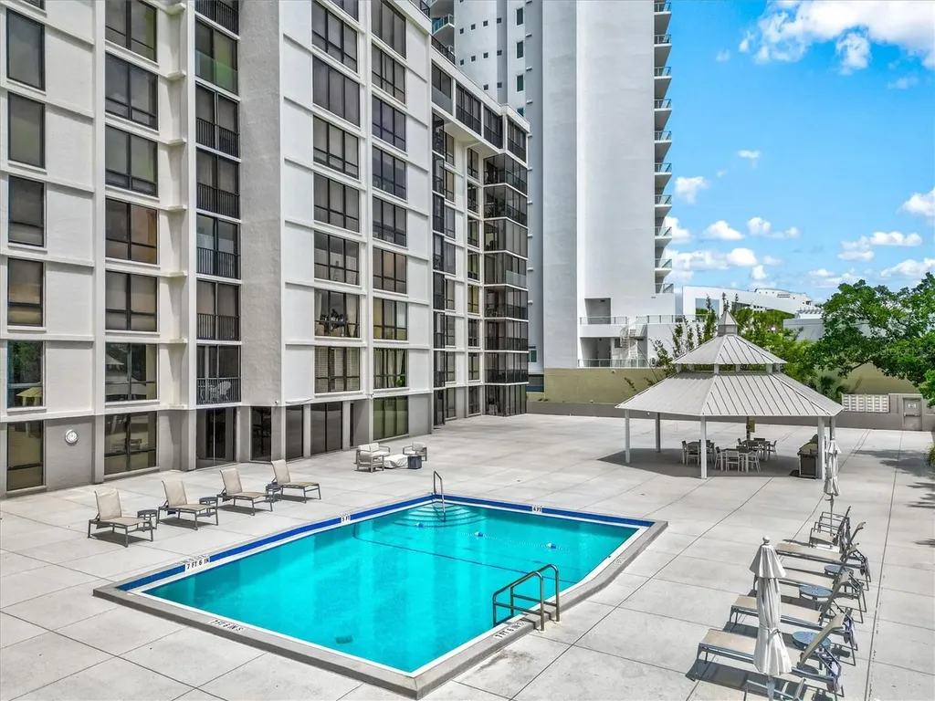 707 S Gulfstream Avenue Sarasota FL 34236