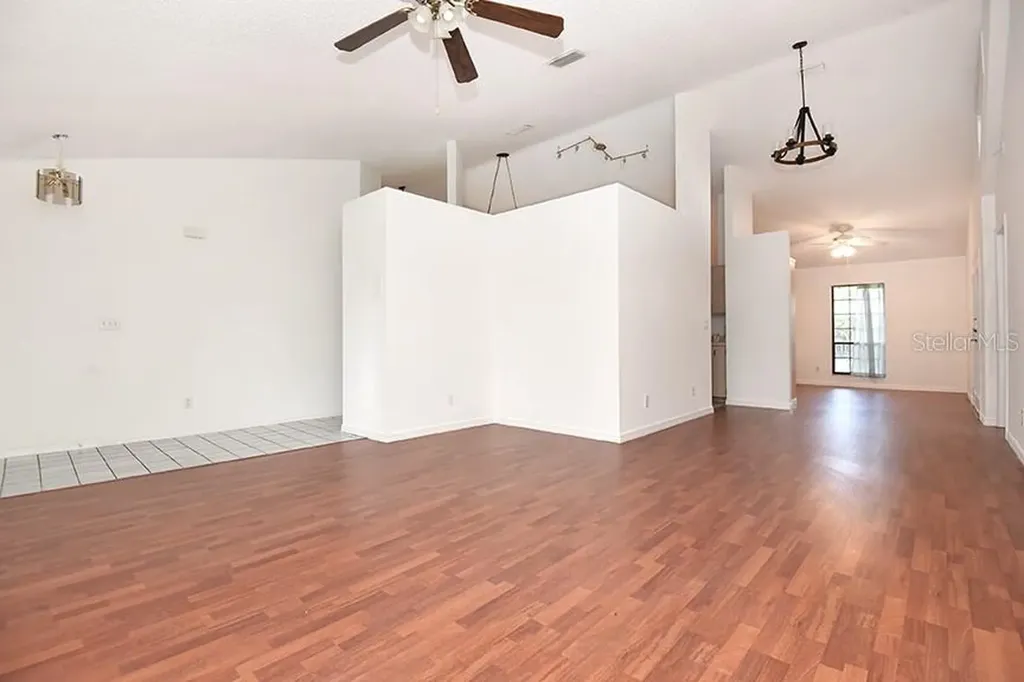 2213 Pine Tree Drive Edgewater FL 32141