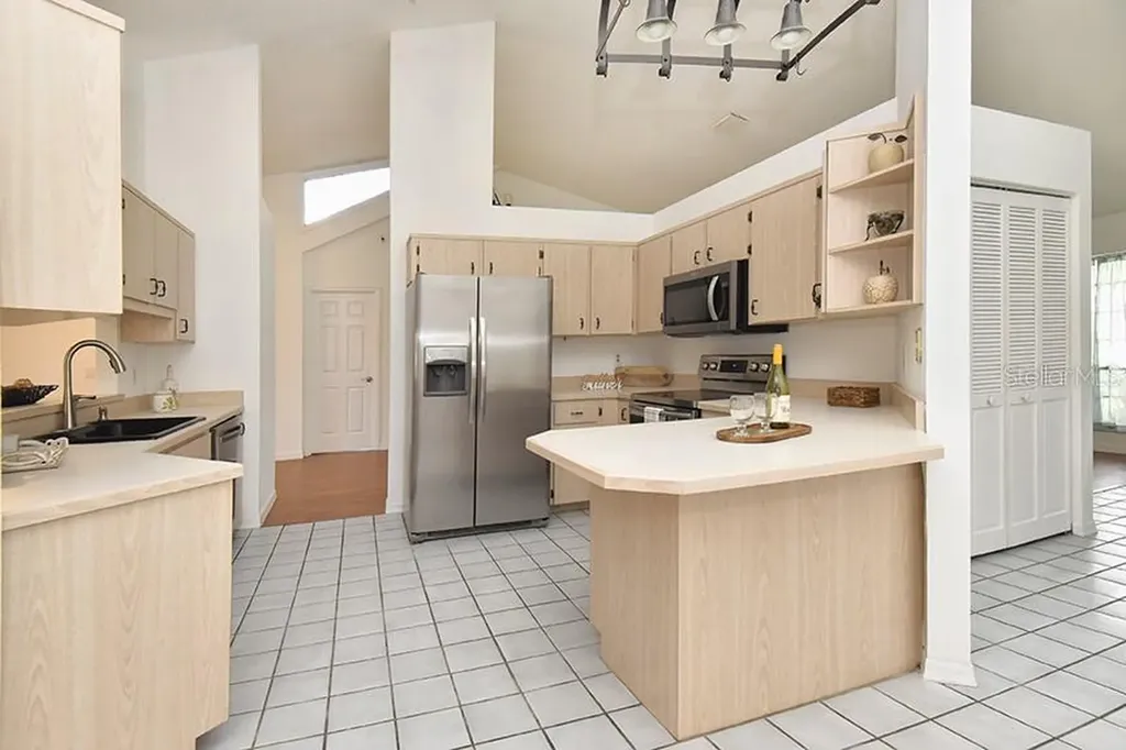 2213 Pine Tree Drive Edgewater FL 32141
