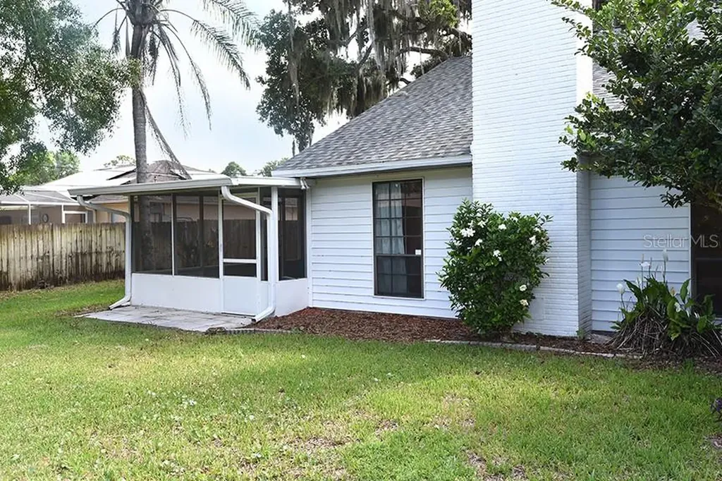 2213 Pine Tree Drive Edgewater FL 32141