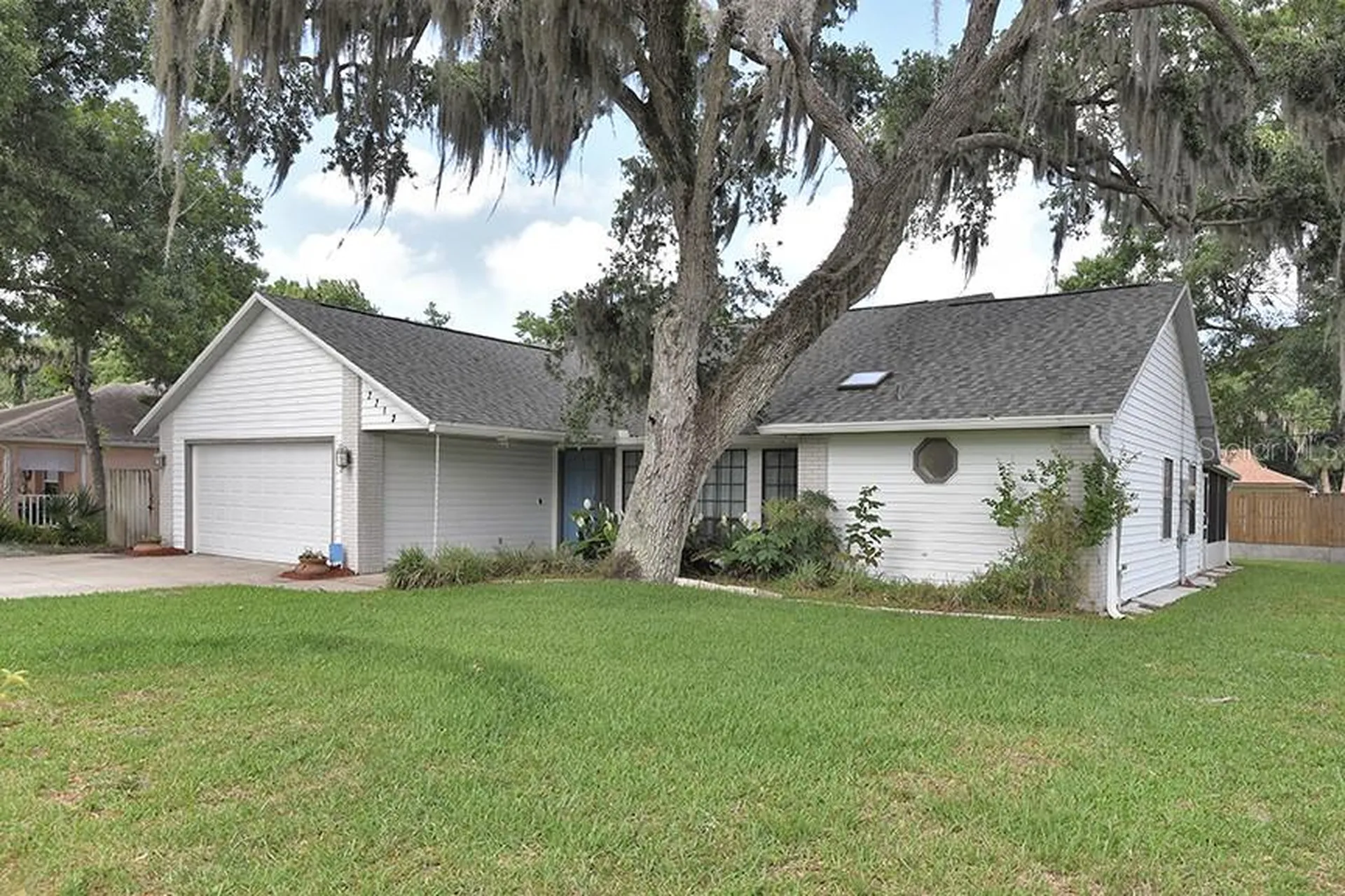 2213 Pine Tree Drive Edgewater FL 32141