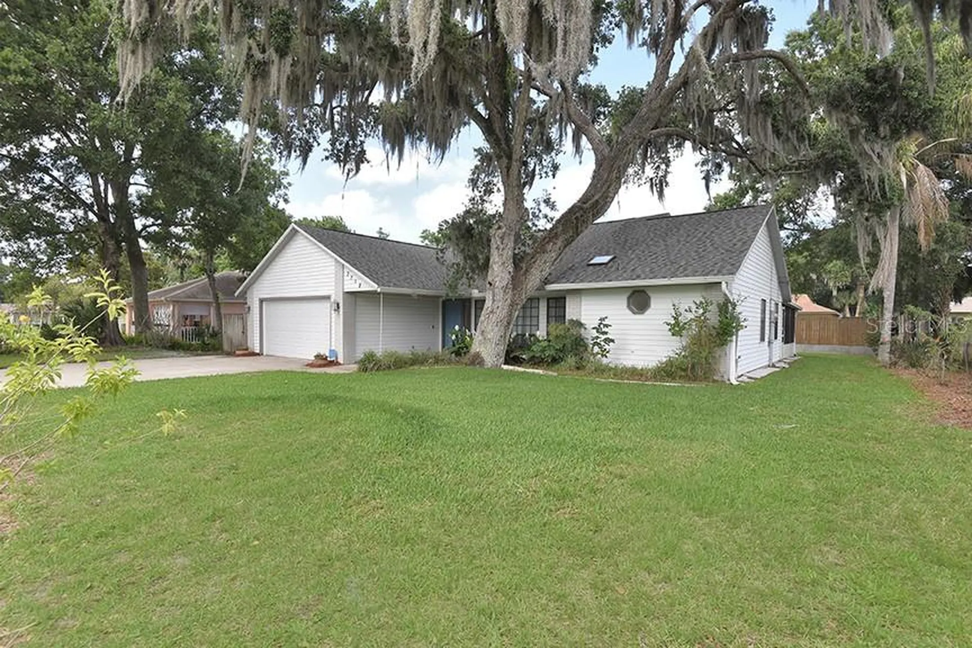 2213 Pine Tree Drive Edgewater FL 32141