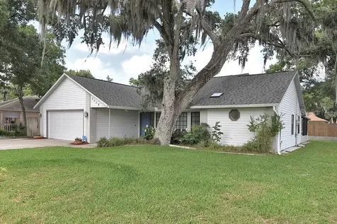 2213 Pine Tree Drive Edgewater FL 32141