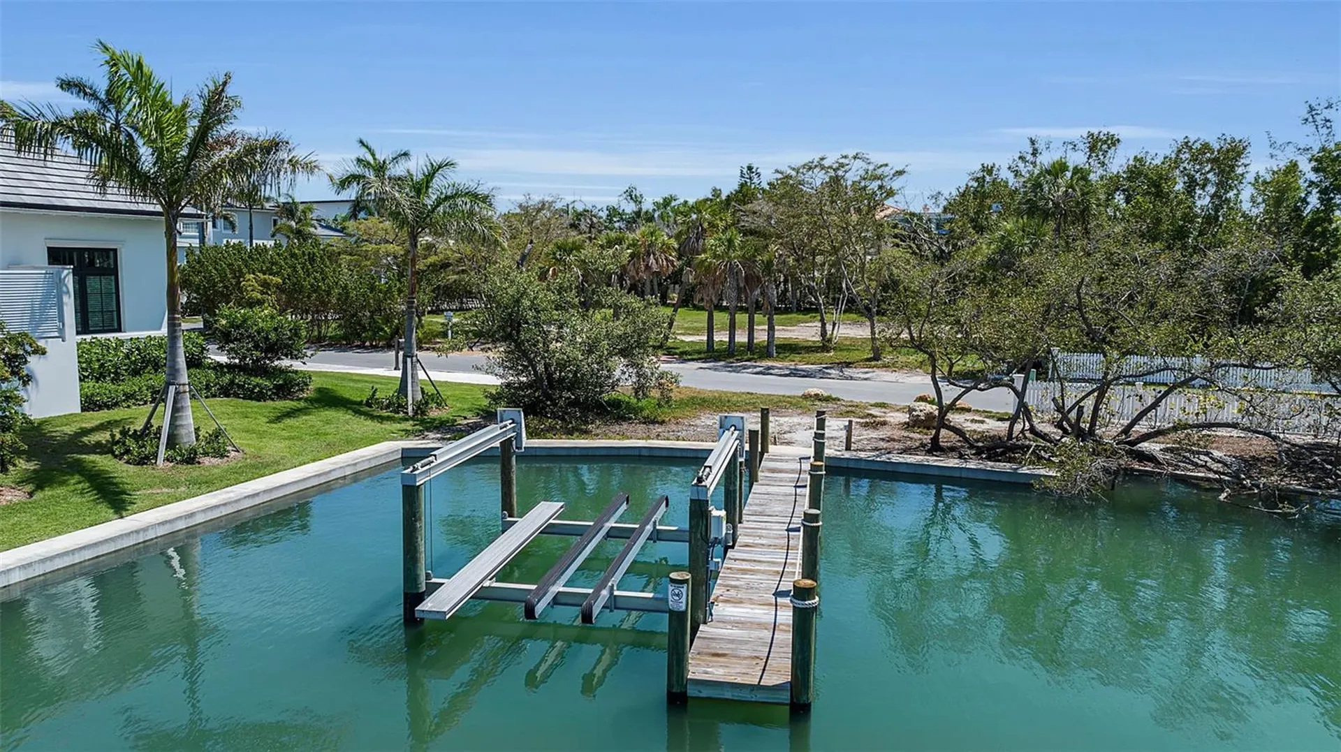 0 Roberts Point Road Sarasota FL 34242