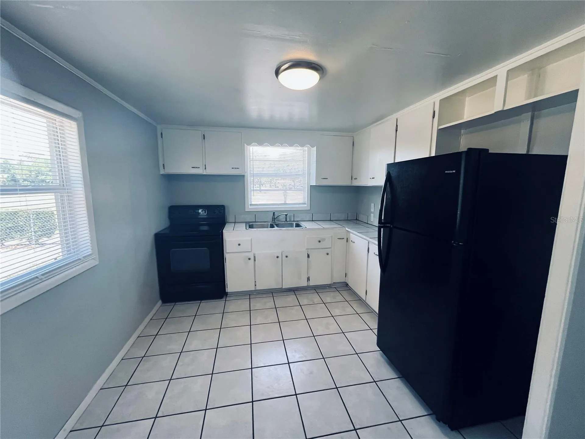 5237 1st Street Zephyrhills FL 33542