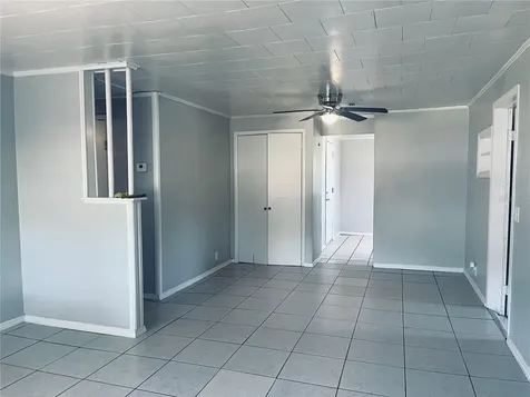5237 1st Street Zephyrhills FL 33542