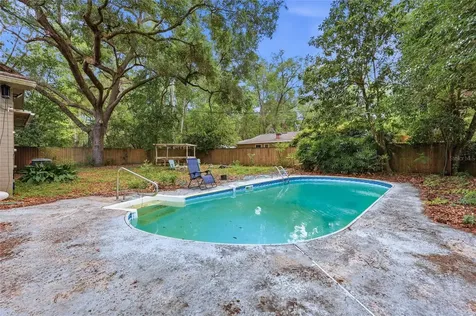 3037 NW 1st Avenue Gainesville FL 32607
