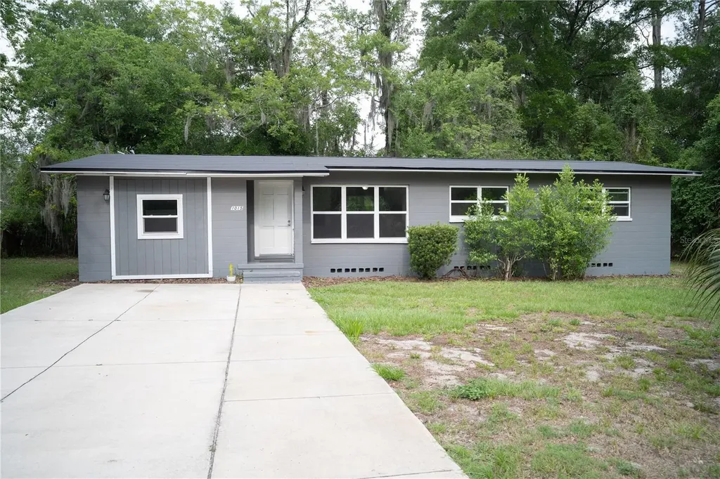 1015 SE 10th Terrace Gainesville FL 32601