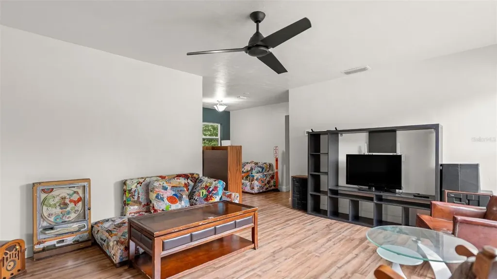 1015 SE 10th Terrace Gainesville FL 32601