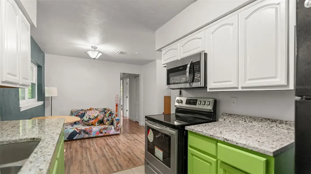 1015 SE 10th Terrace Gainesville FL 32601