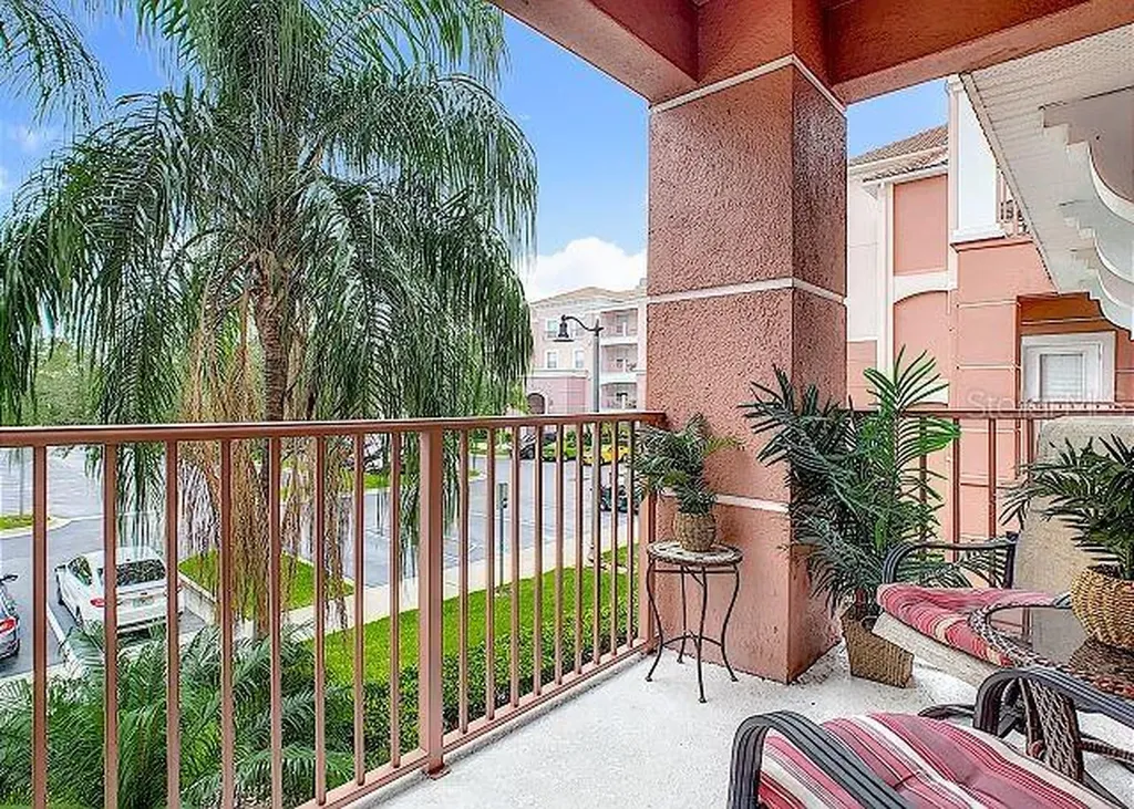 4862 Cayview Avenue Orlando FL 32819