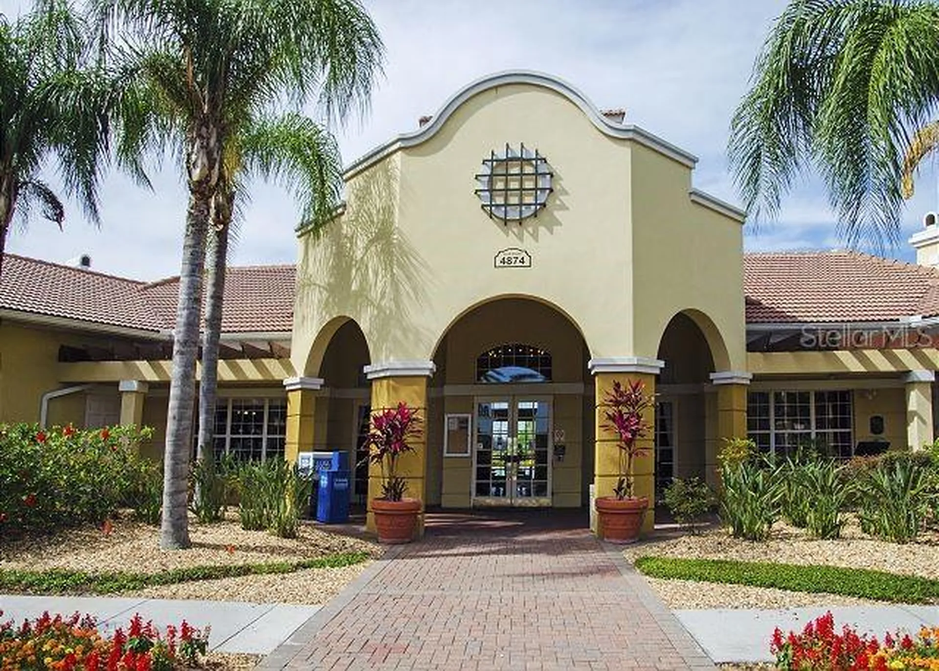 4862 Cayview Avenue Orlando FL 32819