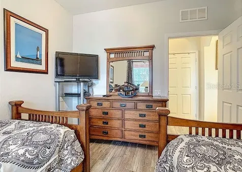 4862 Cayview Avenue Orlando FL 32819