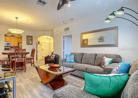 4862 Cayview Avenue Orlando FL 32819