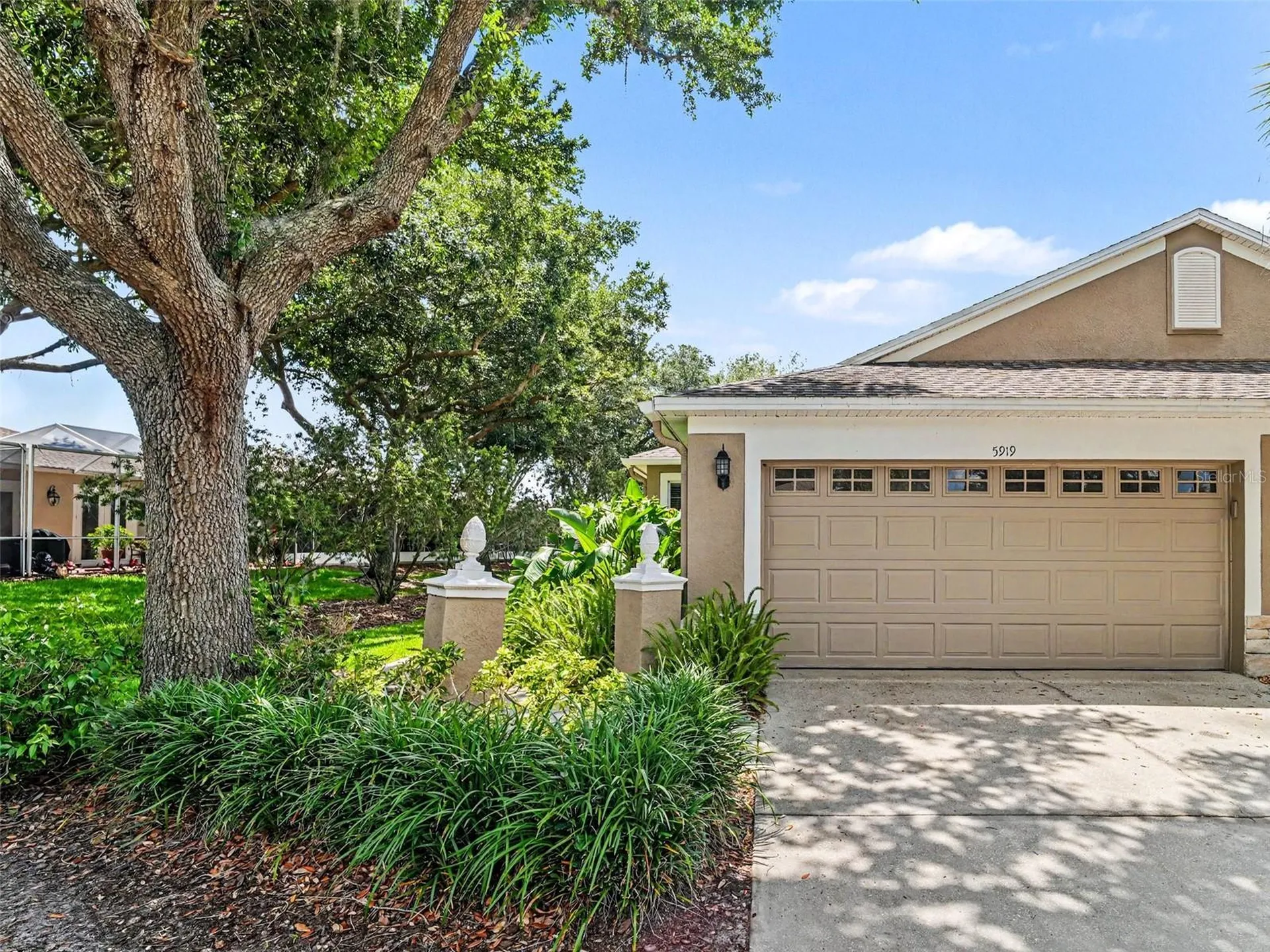 5919 Phoebenest Drive Lithia FL 33547