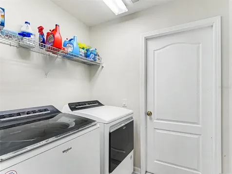 5919 Phoebenest Drive Lithia FL 33547
