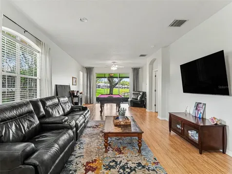 5919 Phoebenest Drive Lithia FL 33547
