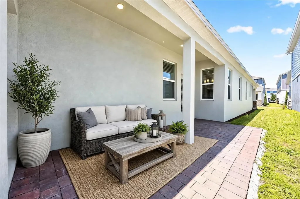 606 Dogfish Lane Debary FL 32713