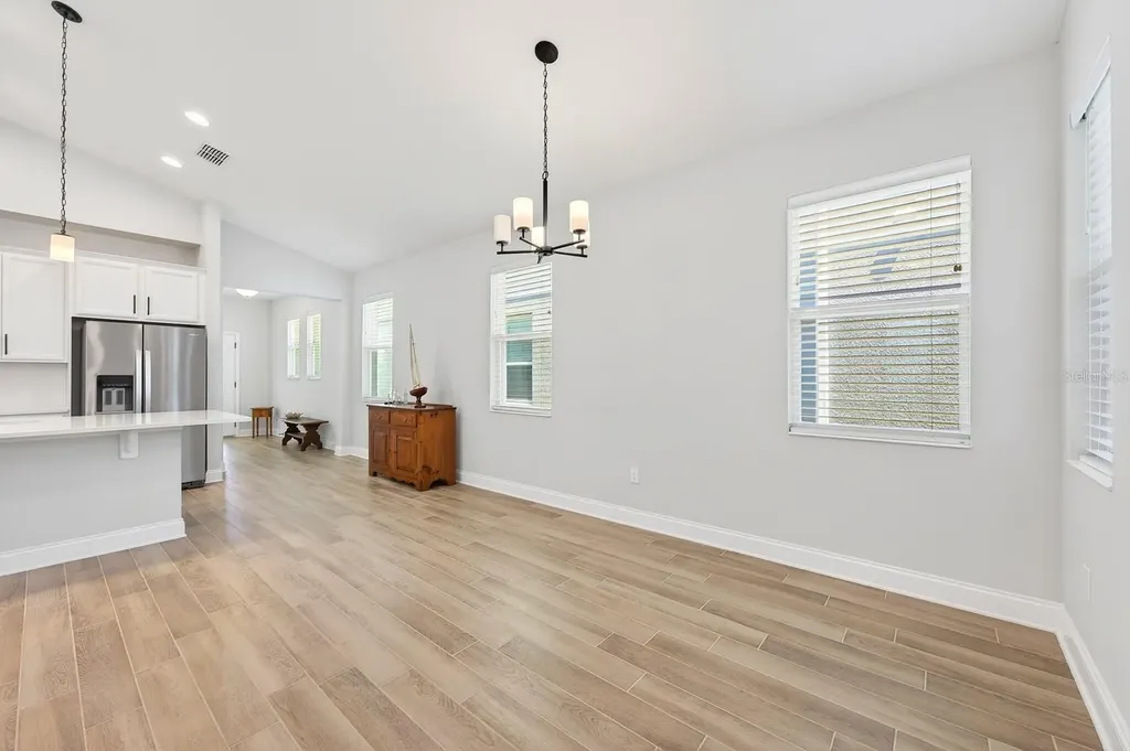 606 Dogfish Lane Debary FL 32713