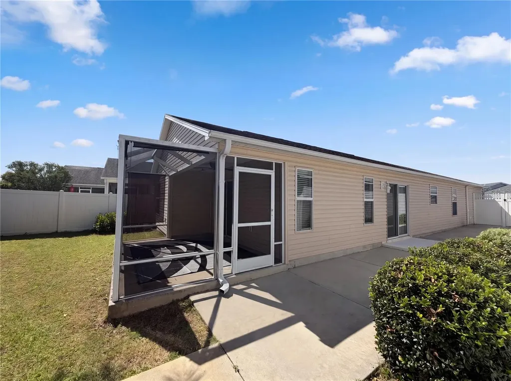 2589 Alcade Place The Villages FL 32163