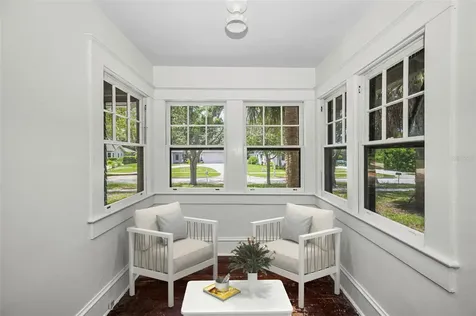 228 President Street Dunedin FL 34698