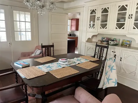228 President Street Dunedin FL 34698