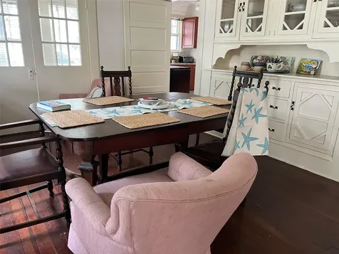228 President Street Dunedin FL 34698