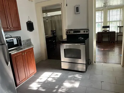 228 President Street Dunedin FL 34698