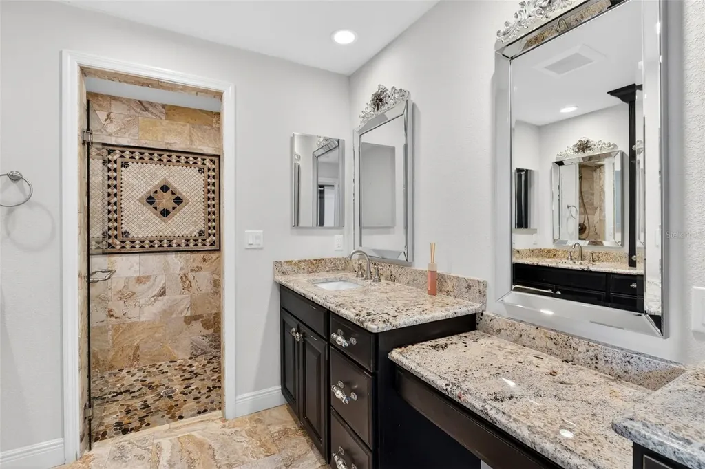 3695 Country Place Boulevard Sarasota FL 34233