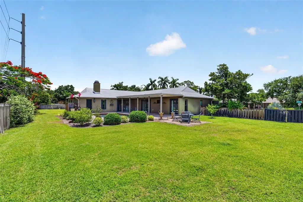 3695 Country Place Boulevard Sarasota FL 34233