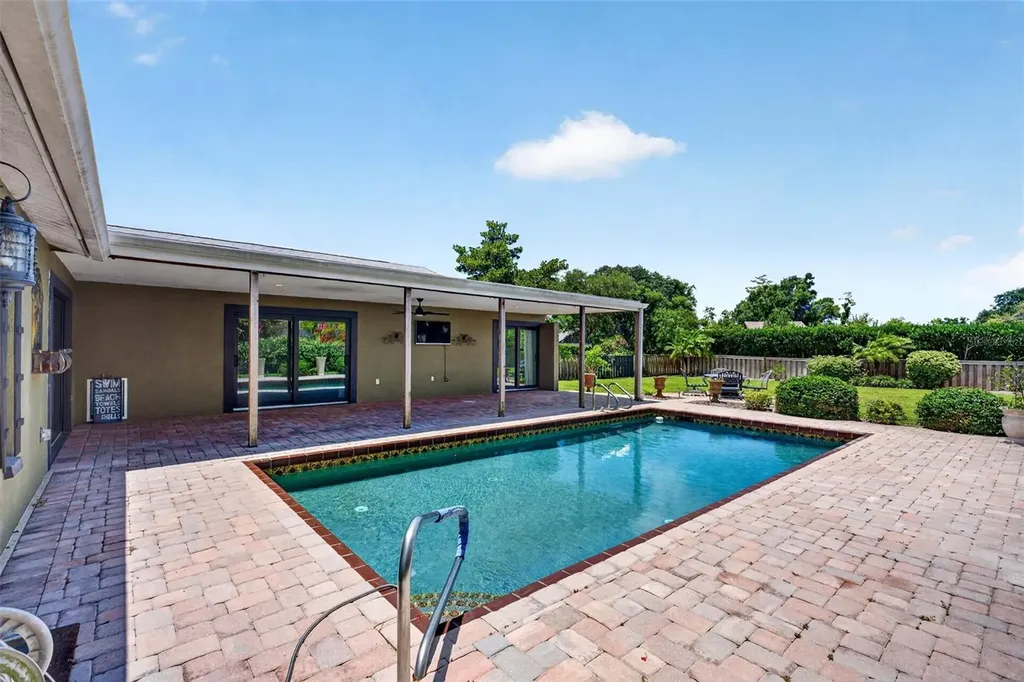 3695 Country Place Boulevard Sarasota FL 34233