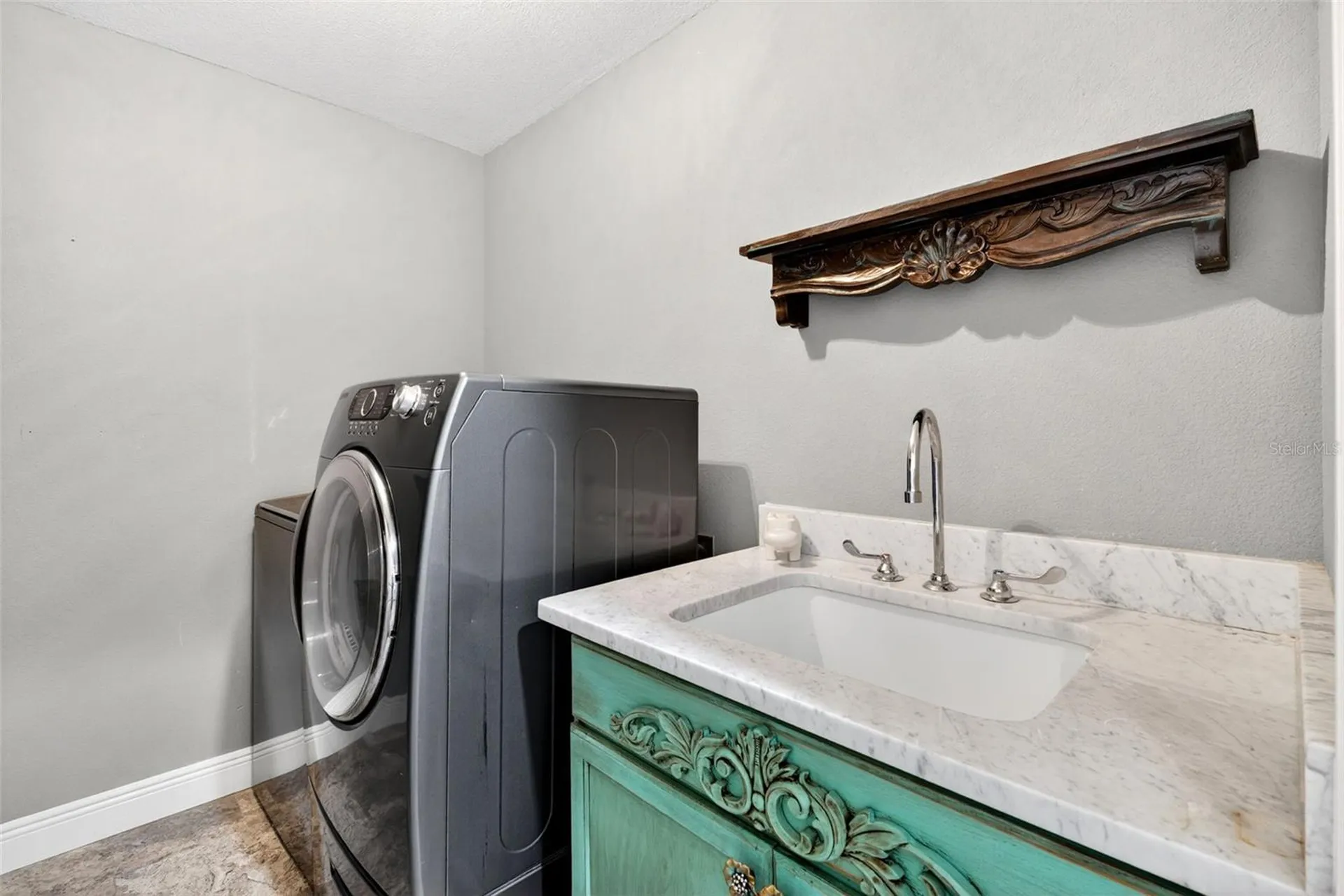3695 Country Place Boulevard Sarasota FL 34233