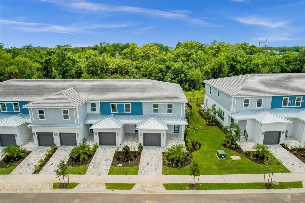 7818 Spectrum Drive Kissimmee FL 34747