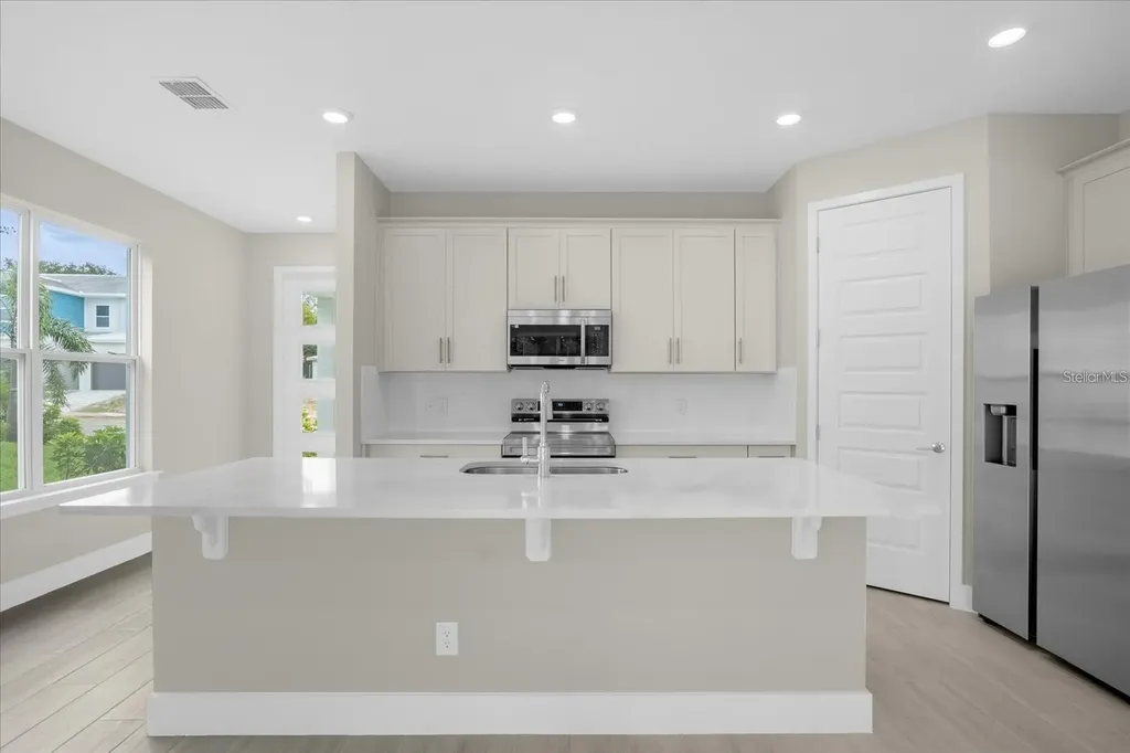 7818 Spectrum Drive Kissimmee FL 34747