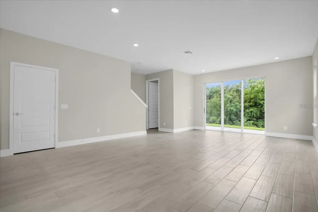 7818 Spectrum Drive Kissimmee FL 34747