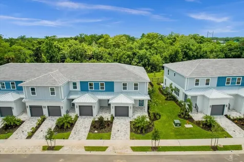 7818 Spectrum Drive Kissimmee FL 34747