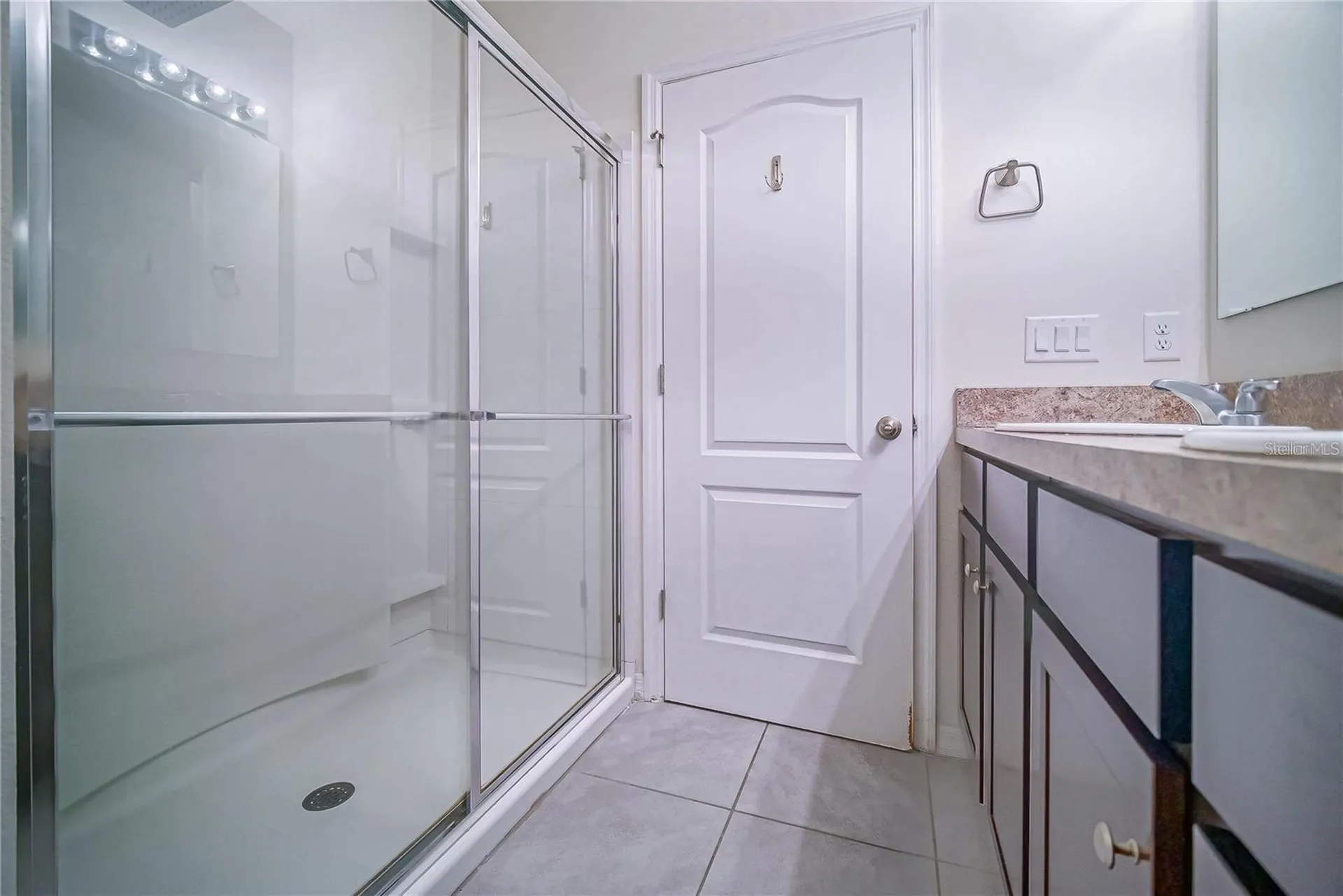 9039 Alba Lane Kissimmee FL 34747