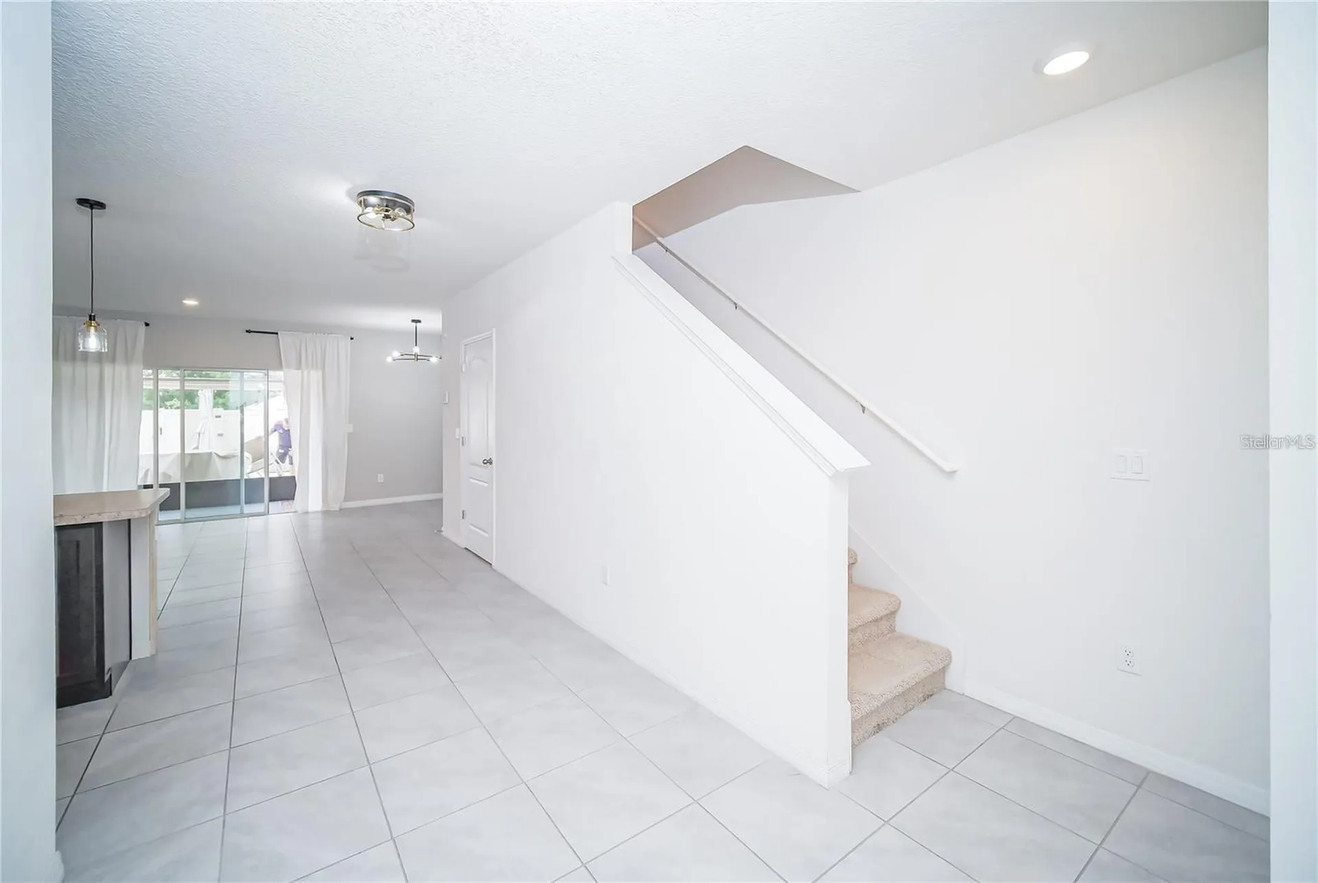 9039 Alba Lane Kissimmee FL 34747