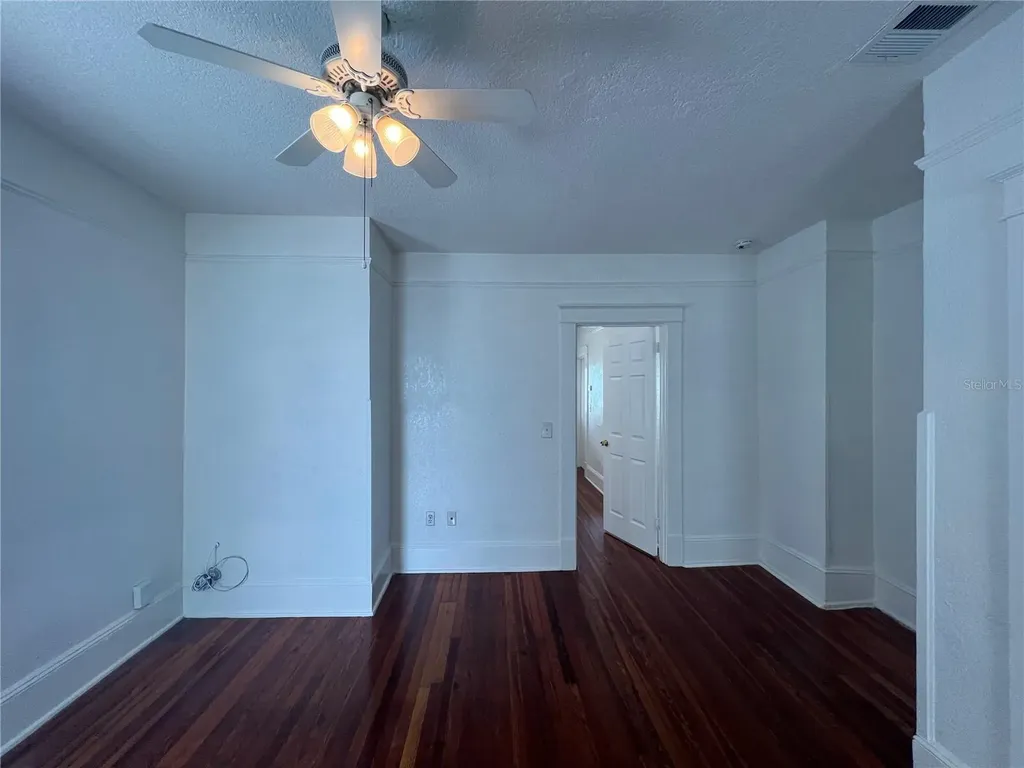 429 Ruth Lane Orlando FL 32801