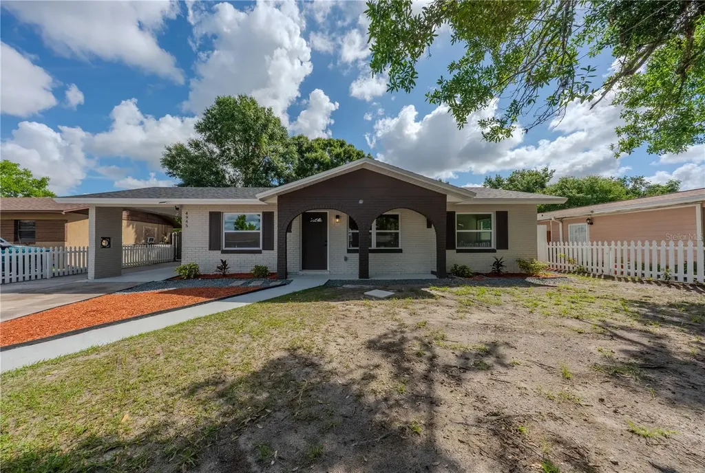 4945 Lescot Lane Orlando FL 32811