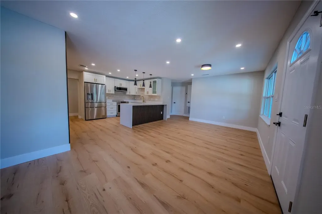 4945 Lescot Lane Orlando FL 32811